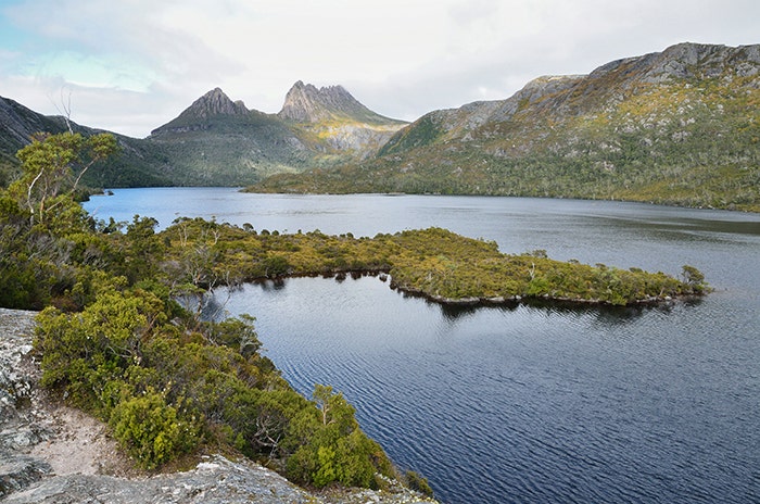 Cradle Mountain-Lake St. Clair National Park, Tasmania, Australia / Photo by Jochen Schlenker, Robert Harding, Alamy