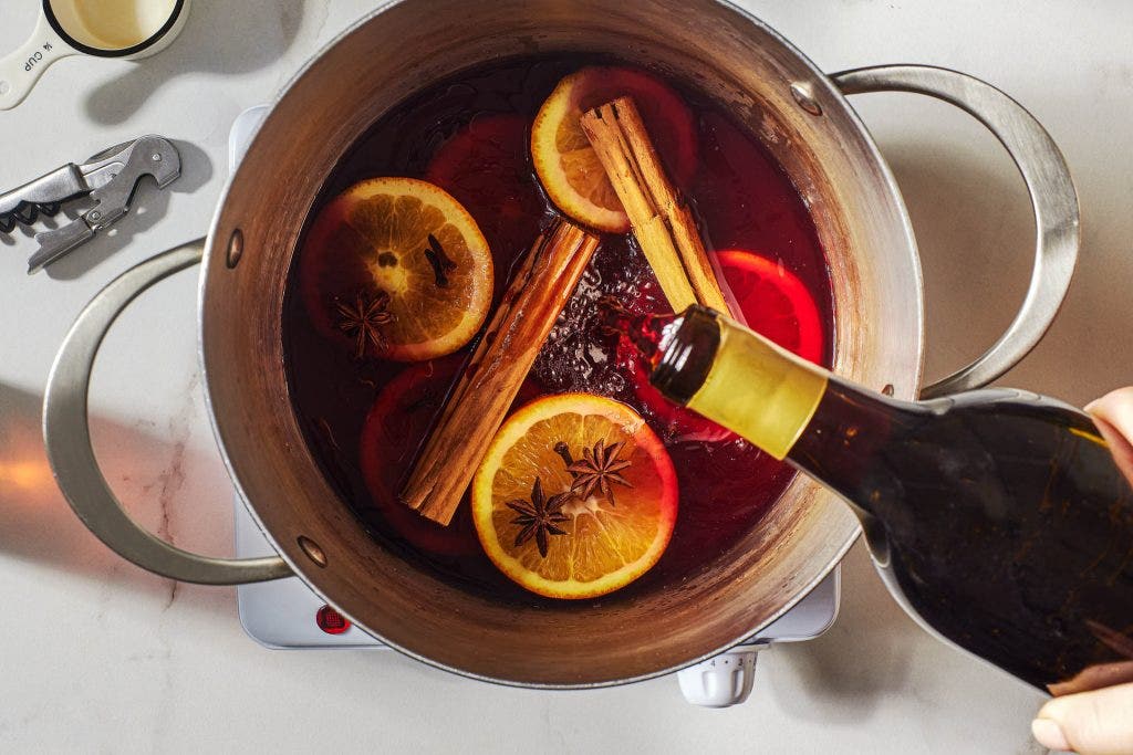 Making of Mulled Wine